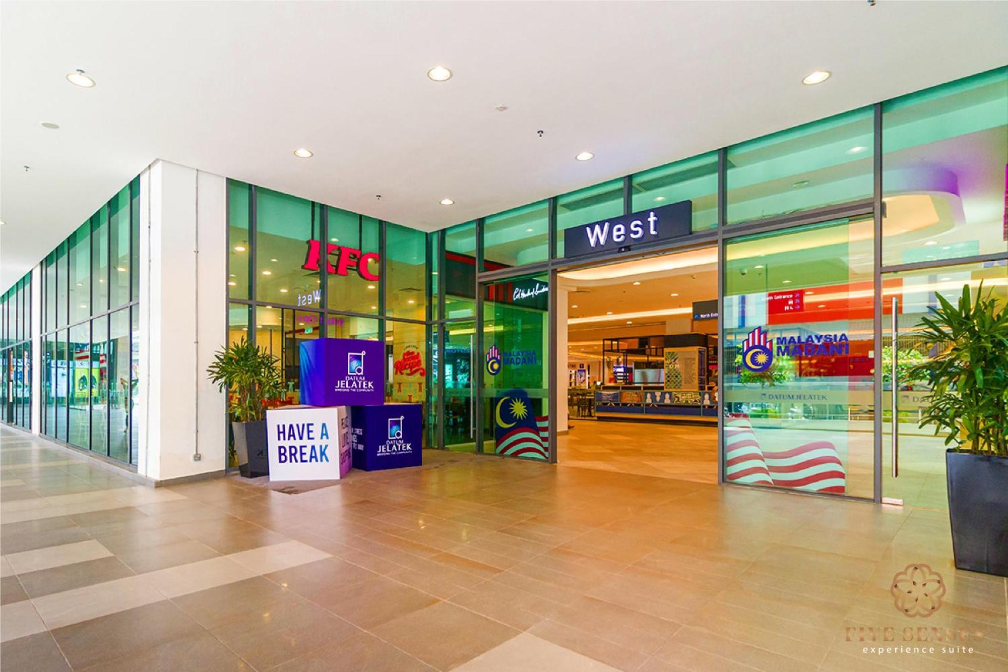 Datum Jelatek Sky Residence Klcc, Five Senses — Photos 2